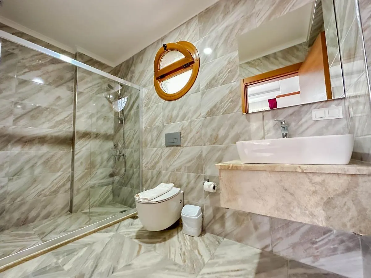 Tuna Oeluedeniz 4+1 Villa, Oezel Havuzlu, Fethiye Villa